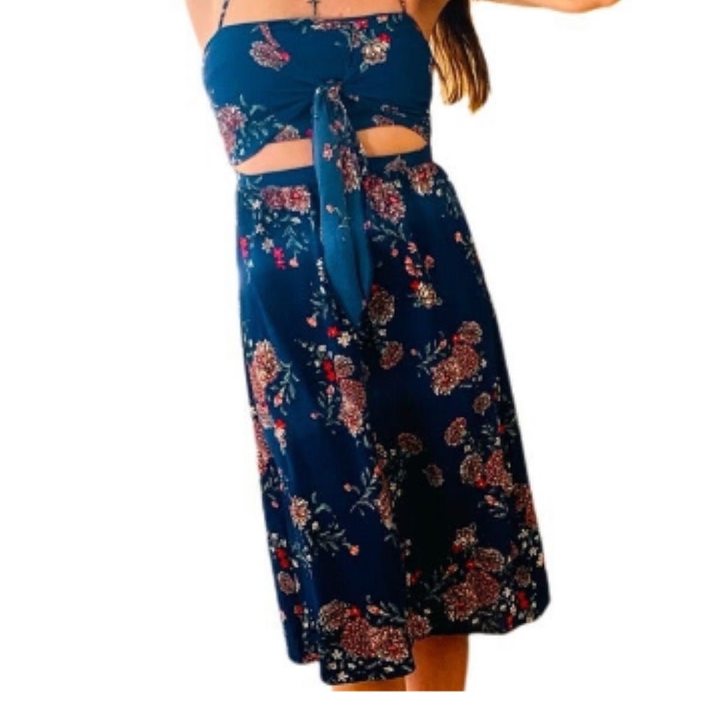 Trick cutout Floral dress